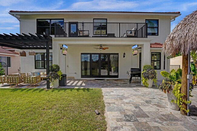 Building Photo - 162 Bella Vista Way