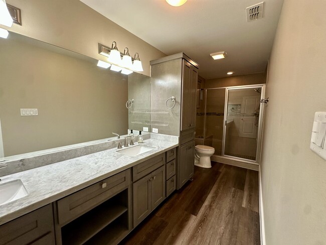 Building Photo - 7938 Elka Lp