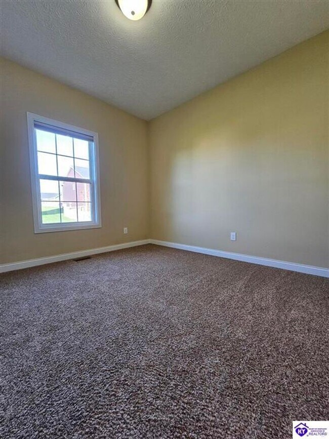 Building Photo - 112 Affirmed Ct