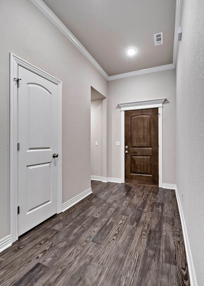 Building Photo - Lovely 3-bedroom home in Bentonville