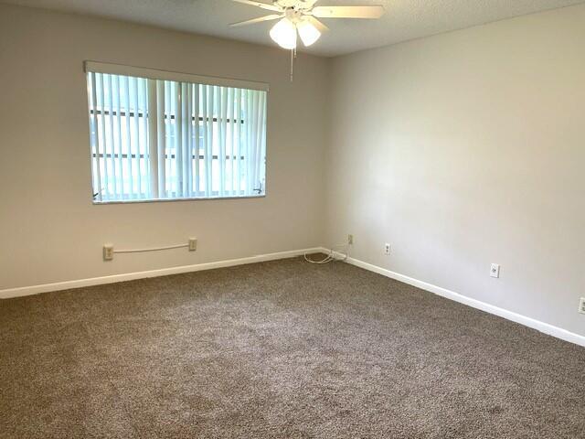 Building Photo - 1202 S Drive Cir