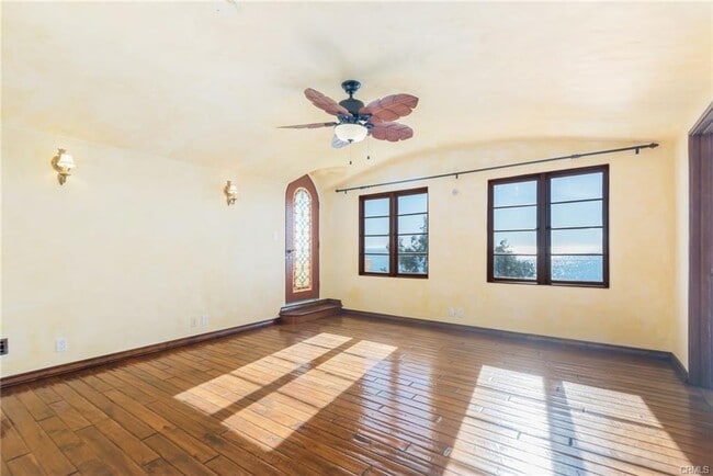 Building Photo - 17501 Castellammare Dr