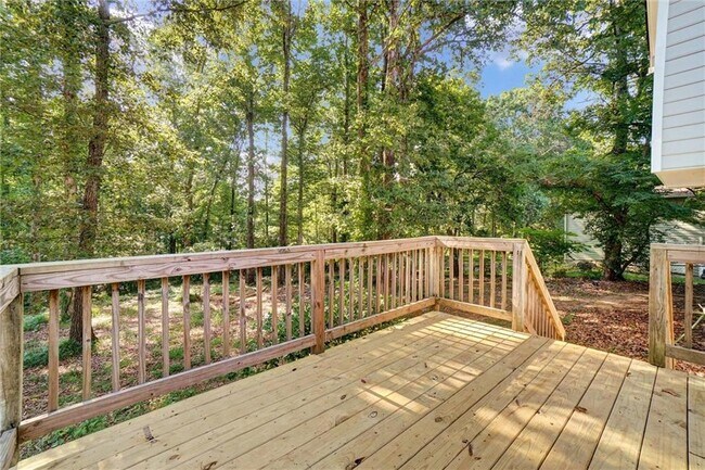 Building Photo - 377 Jamie Dr