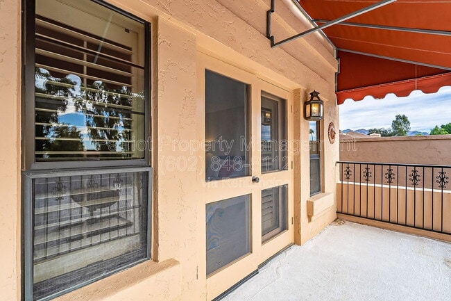 Building Photo - 8602 E Vista Del Lago