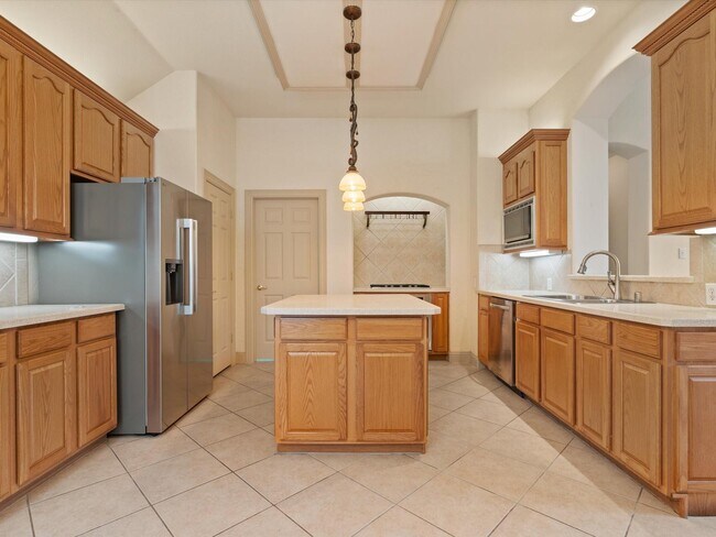 Building Photo - 4699 San Marcos Way