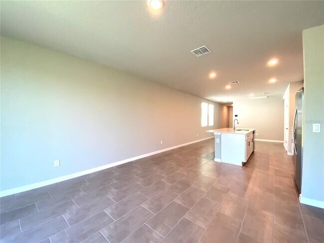 Building Photo - 3122 Bella Vista Dr