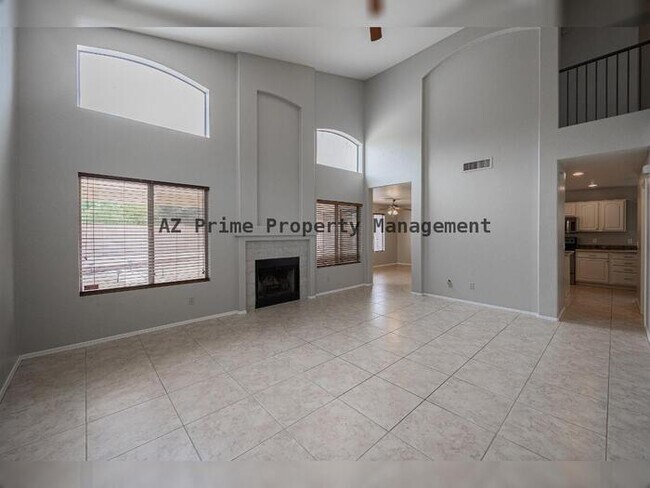 Building Photo - 7442 W Via Del Sol Dr