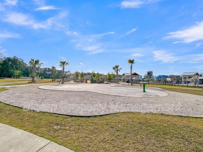 Building Photo - 803 Lilyford Ln