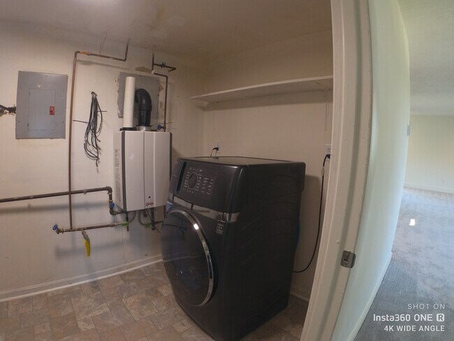 Utility closet - 3137 Josephine St