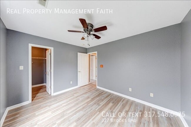 Building Photo - 327 Brooks Bend