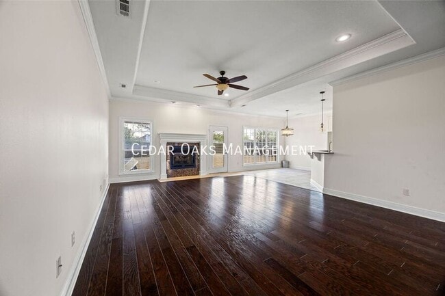 Building Photo - 6239 W Persimmon St