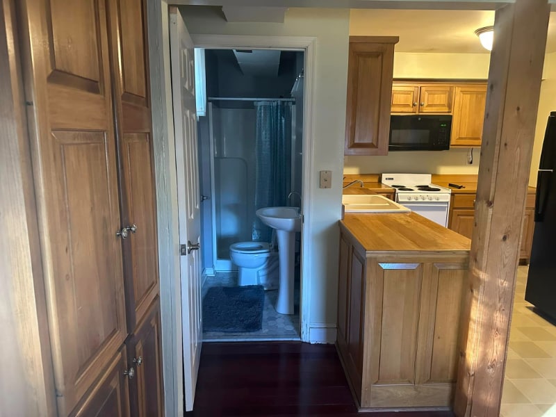 Building Photo - 0000 Avenues