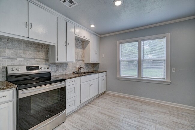 Building Photo - Available now!