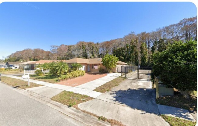 Primary Photo - 1411 Boreas Dr