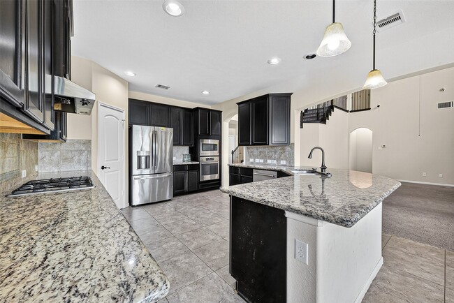 Building Photo - 2931 Oakdale Landing Ct