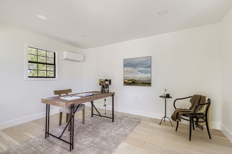 Building Photo - 2014 Hardy Cir