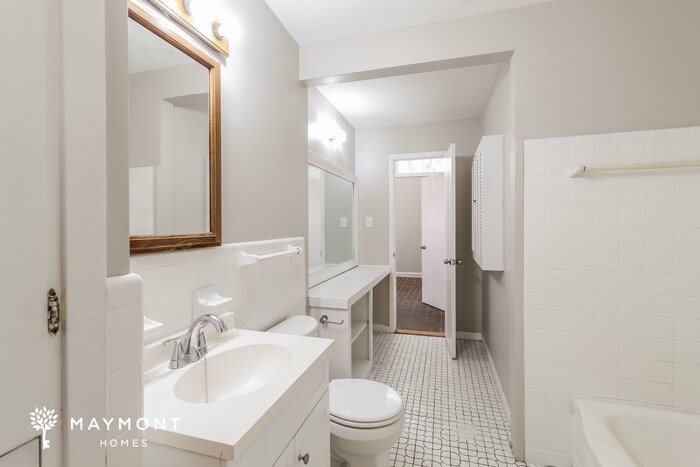 Building Photo - 510 S Georgetown Dr