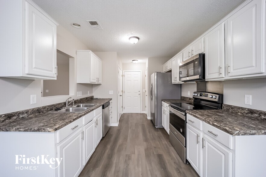 Building Photo - 404 Meadowview Trail