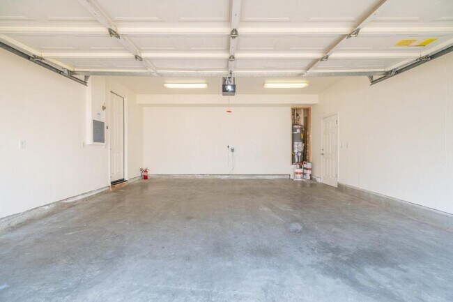 Building Photo - 1642 Welford Cir