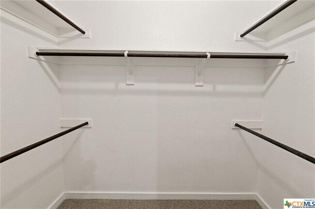 Building Photo - 17102B Carmel Cricket Dr