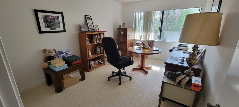 Building Photo - 8024 Caminito Gianna