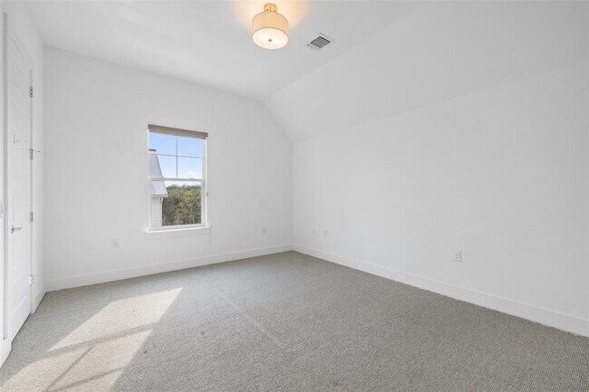 Building Photo - 4400 Night Owl Ln
