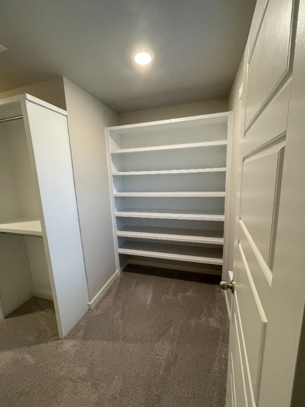 Building Photo - 2204 Hospitality Ln