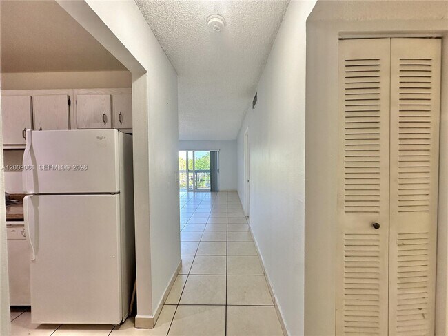Building Photo - 7860 Camino Real