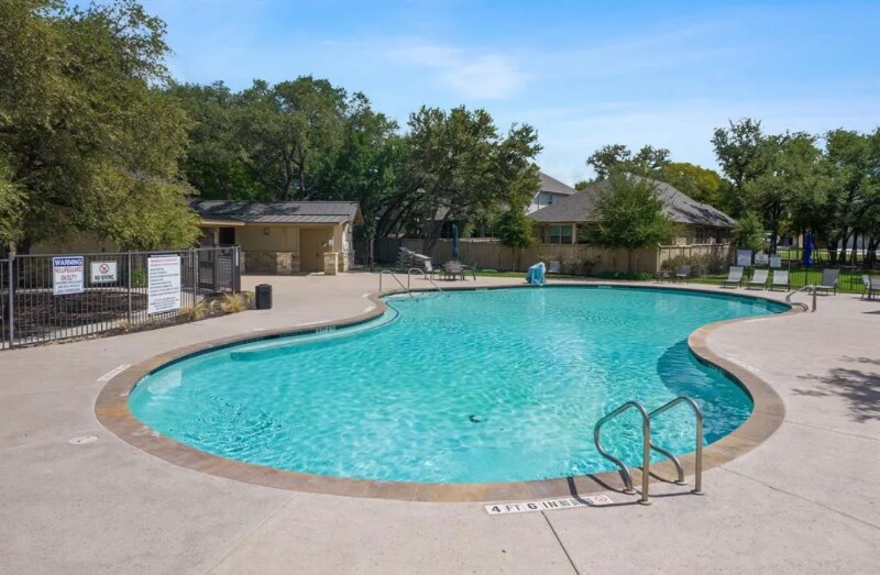 Building Photo - 694 Oyster Creek