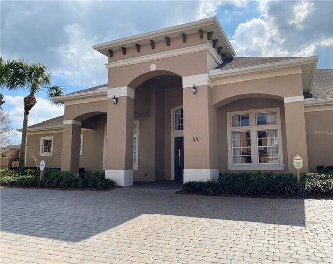 Building Photo - 2061 Retreat View Cir