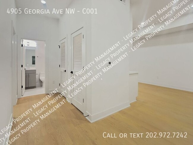 Building Photo - 4905 Georgia Ave NW