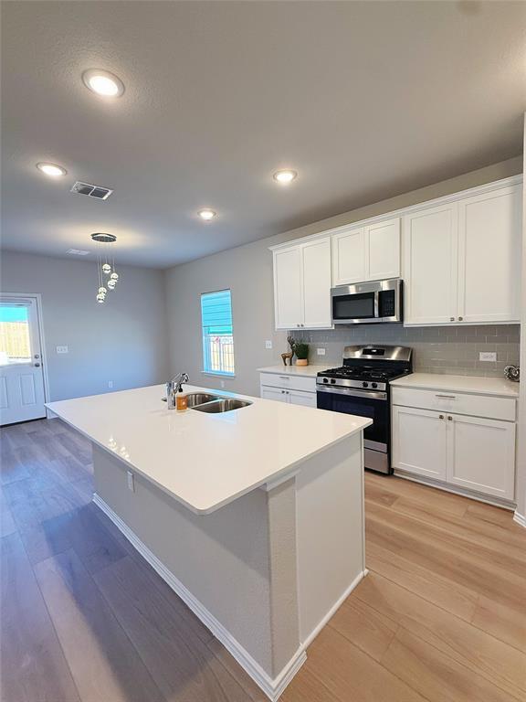 Building Photo - 12200 Dillon Fls Dr