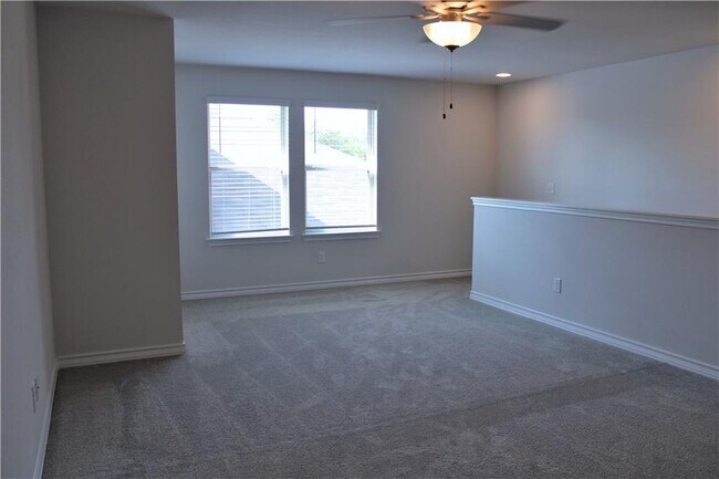 Building Photo - 344 Capstone Rd