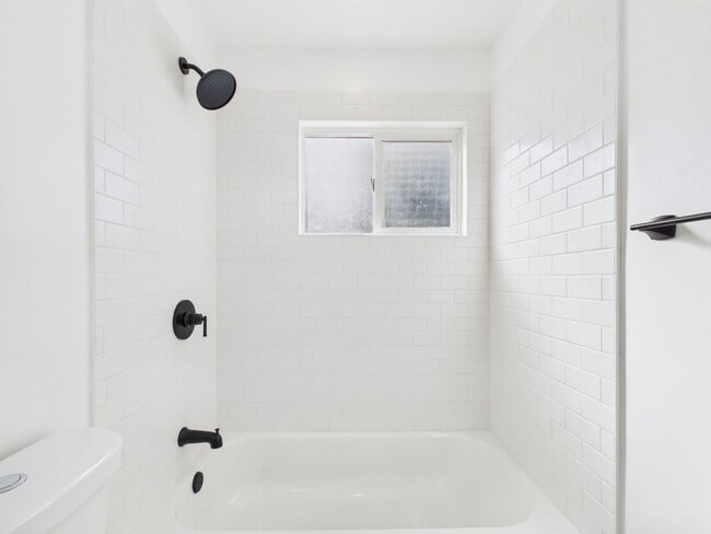 Building Photo - 3257-59 Luna Ave