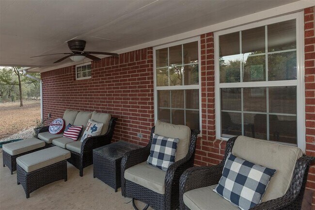 Building Photo - 4217 Kellywood Dr