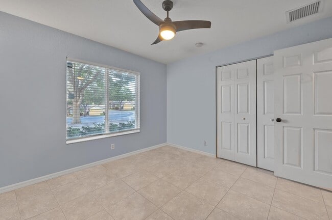 Building Photo - 4856 SE Duval Dr