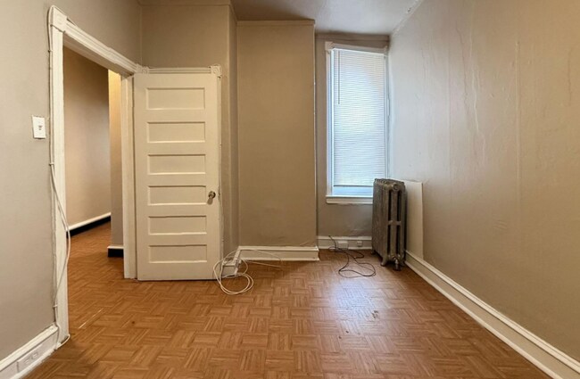 Building Photo - 1456 N 56th St