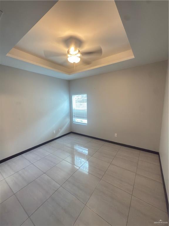 Building Photo - 11 E la Cantera Ave