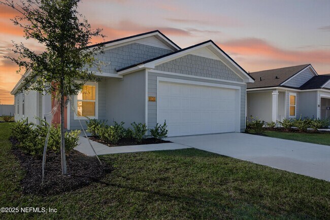 Building Photo - 1347 Little Heron Pl