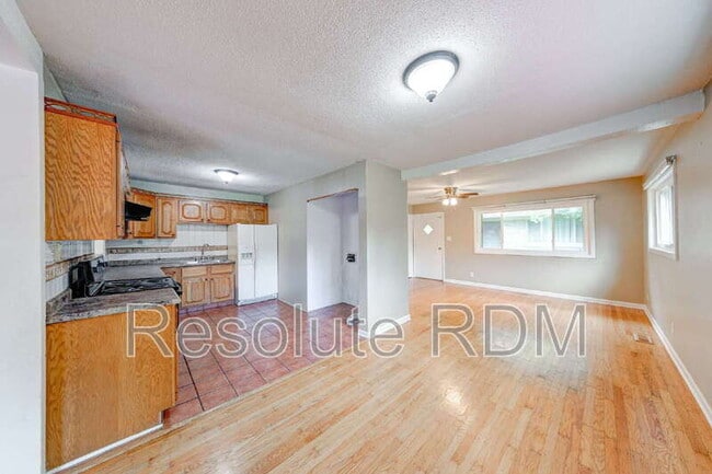 Building Photo - 10205 N College Ave