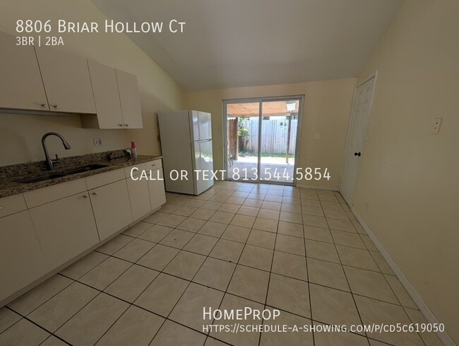 Building Photo - 8806 Briar Hollow Ct