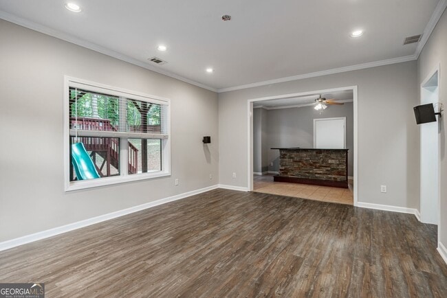 Building Photo - 3687 Vine Springs Trce