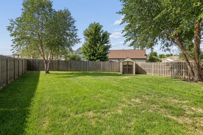 Building Photo - 15915 Filmore Cir
