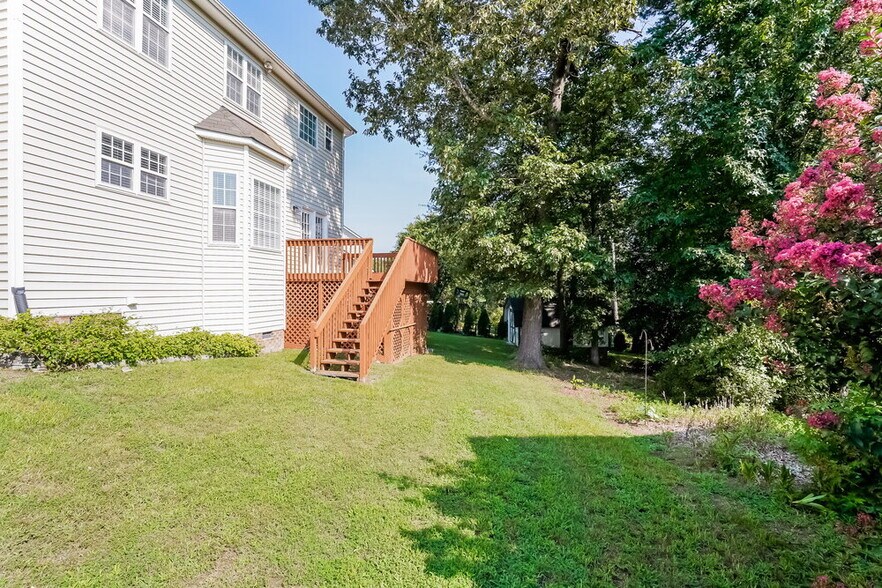 Building Photo - 5719 Peacenest Dr