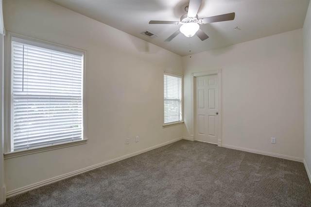 Building Photo - 4110 McKinney Ave