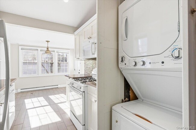 Building Photo - 12 Ridgeland Terrace