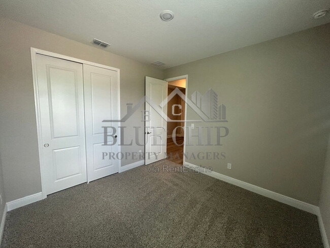 Building Photo - 1008 British Cir