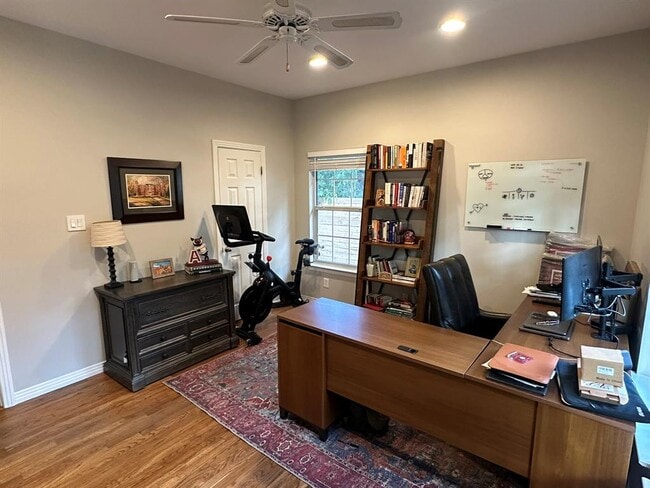 Building Photo - 311 Le Grande Ave