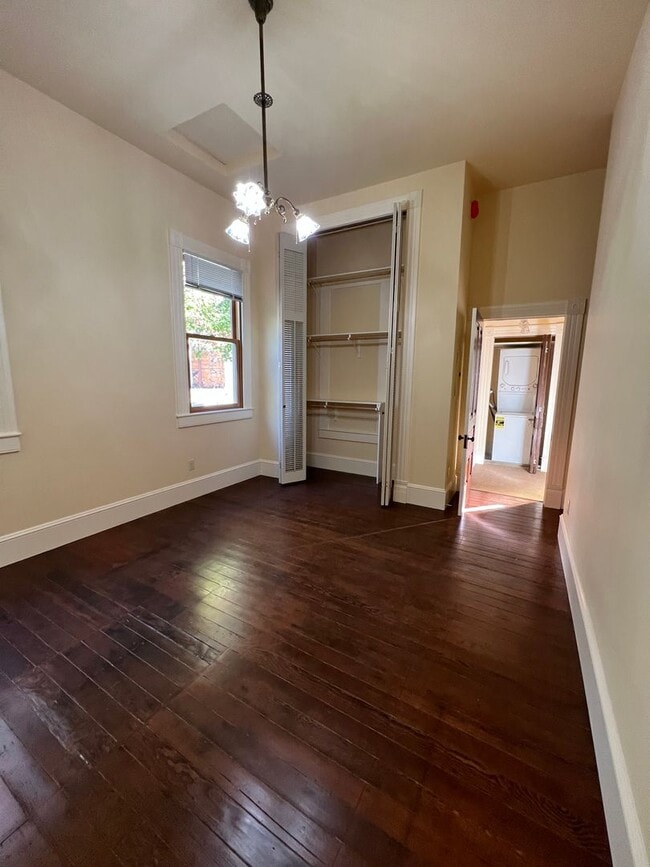 Building Photo - 110 Richardson