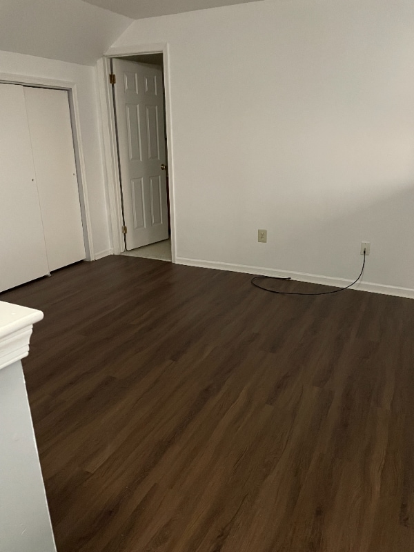 Building Photo - 366 Independence Dr